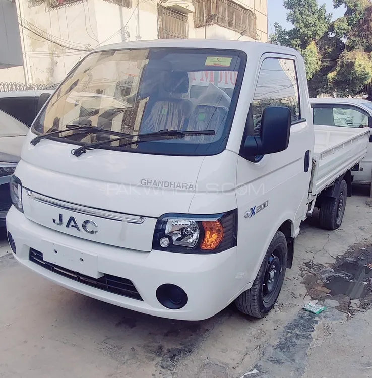 JAC X200 2025 for Sale in Karachi JAC X200 2025 for Sale in Karachi Image-2