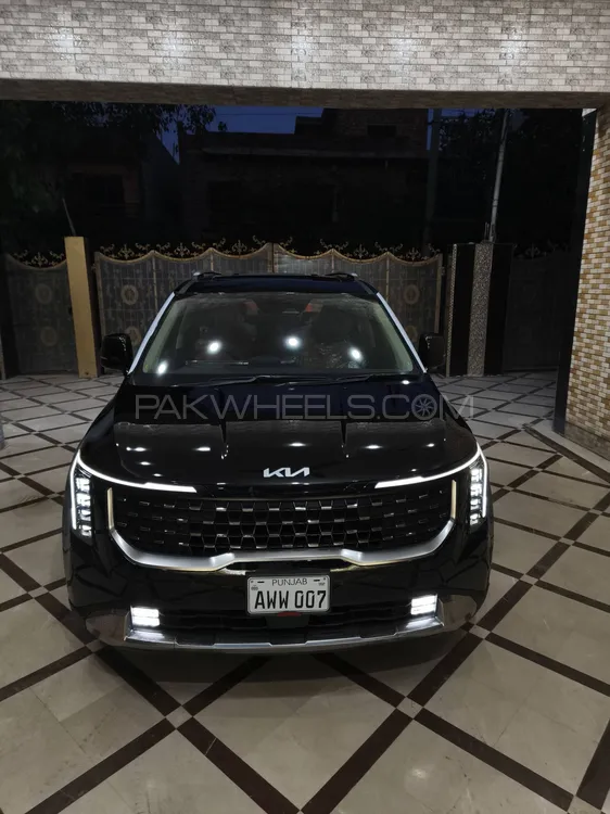 KIA Carnival 2025 for Sale in Lahore KIA Carnival 2025 for Sale in Lahore Image-1