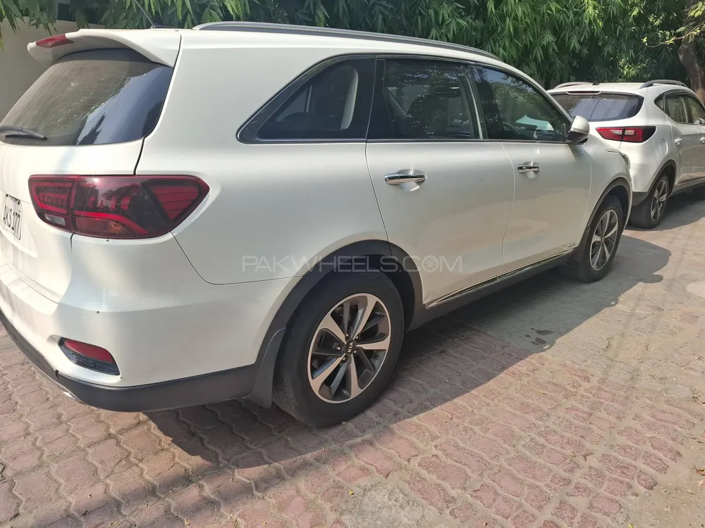 KIA Sorento 2022 for Sale in Lahore KIA Sorento 2022 for Sale in Lahore Image-2