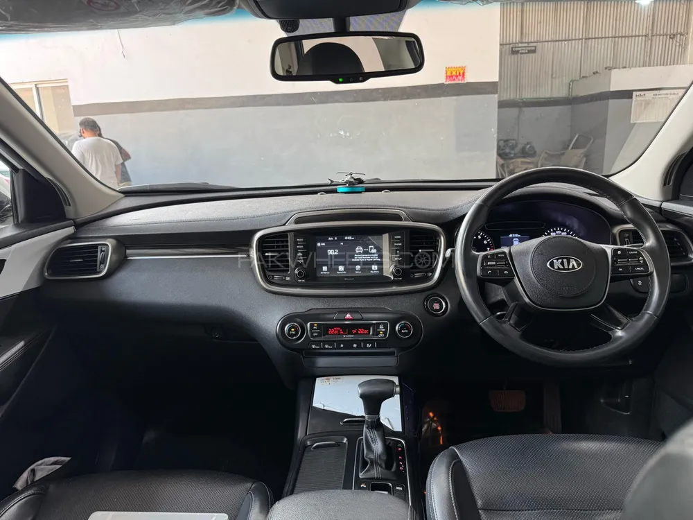 KIA Sorento 2022 for Sale in Lahore KIA Sorento 2022 for Sale in Lahore Image-2