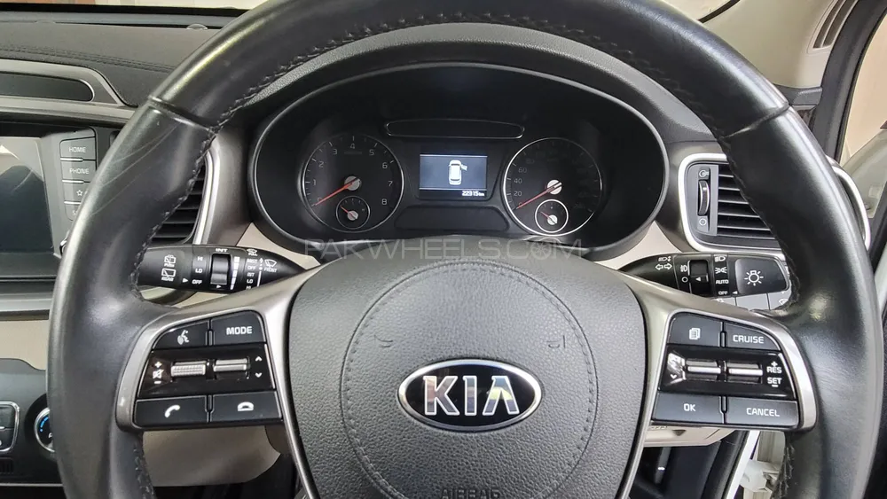 KIA Sorento 2021 for Sale in Lahore KIA Sorento 2021 for Sale in Lahore Image-18