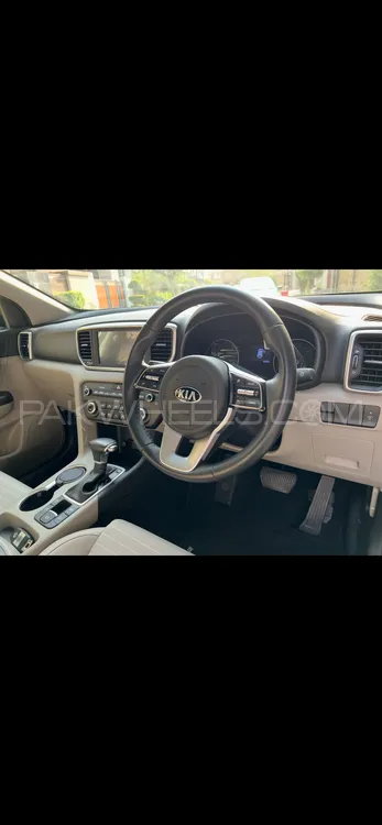 KIA Sportage 2022 for Sale in Faisalabad KIA Sportage 2022 for Sale in Faisalabad Image-2