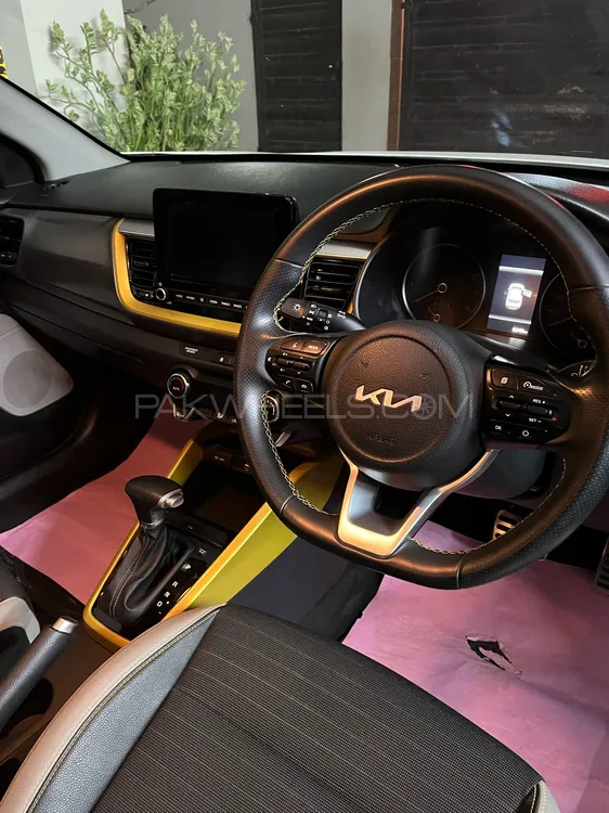KIA Stonic 2023 for Sale in Karachi KIA Stonic 2023 for Sale in Karachi Image-10