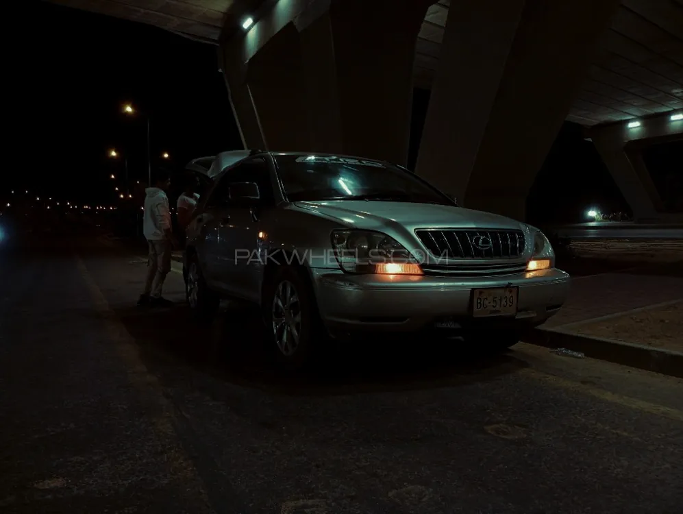 Lexus RX Series 2002 for Sale in Karachi Lexus RX Series 2002 for Sale in Karachi Image-6