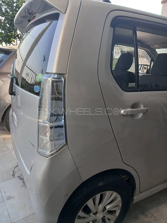Mazda Flair 2016 for Sale in Rawalpindi Mazda Flair 2016 for Sale in Rawalpindi Image-9