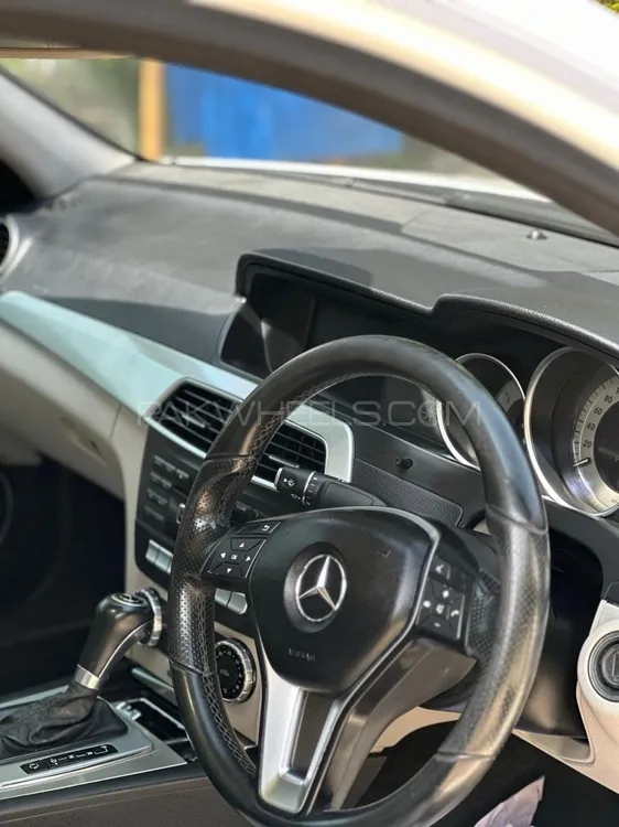 Mercedes Benz C Class 2012 for Sale in Rawalpindi Mercedes Benz C Class 2012 for Sale in Rawalpindi Image-6