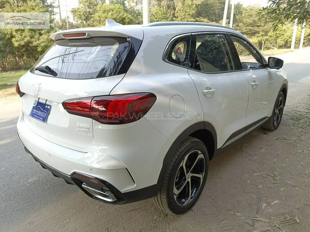 MG HS 2025 for Sale in Faisalabad MG HS 2025 for Sale in Faisalabad Image-3