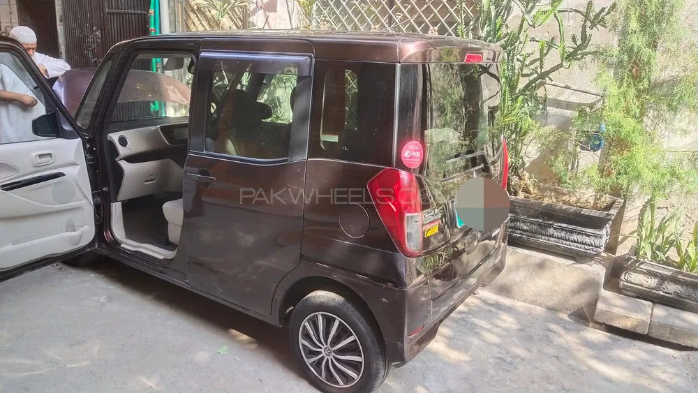 Mitsubishi Ek Wagon 2018 for Sale in Lahore Mitsubishi Ek Wagon 2018 for Sale in Lahore Image-11