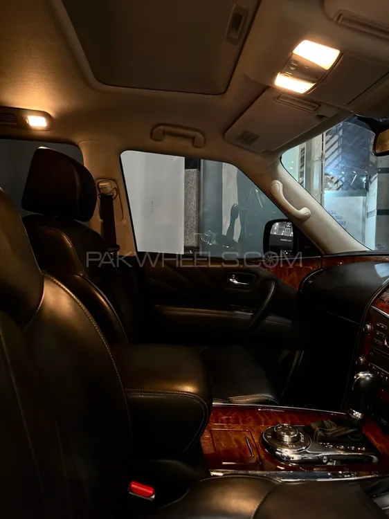 Nissan Infinity 2016 for Sale in Karachi Nissan Infinity 2016 for Sale in Karachi Image-15