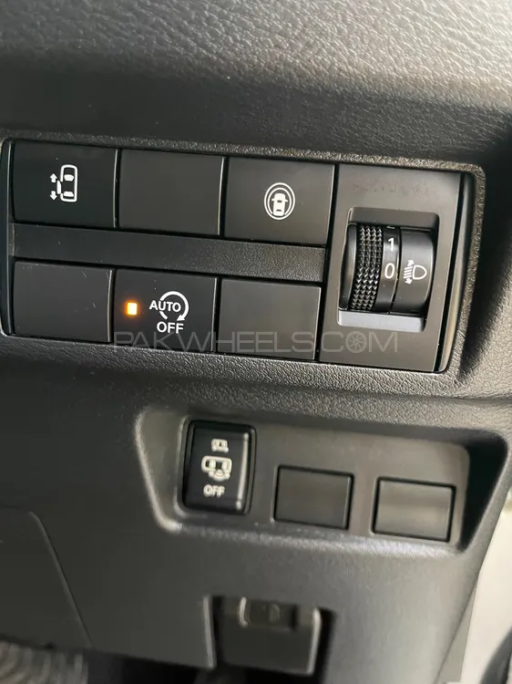 Nissan Roox 2021 for Sale in Lahore Nissan Roox 2021 for Sale in Lahore Image-12