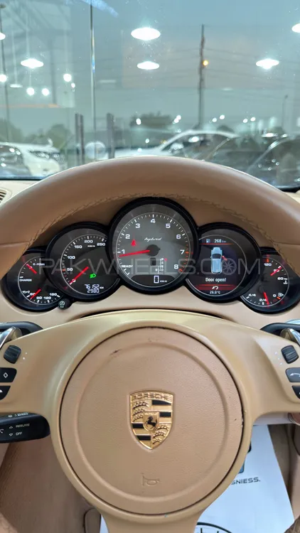 Porsche Cayenne 2014 for Sale in Lahore Porsche Cayenne 2014 for Sale in Lahore Image-7