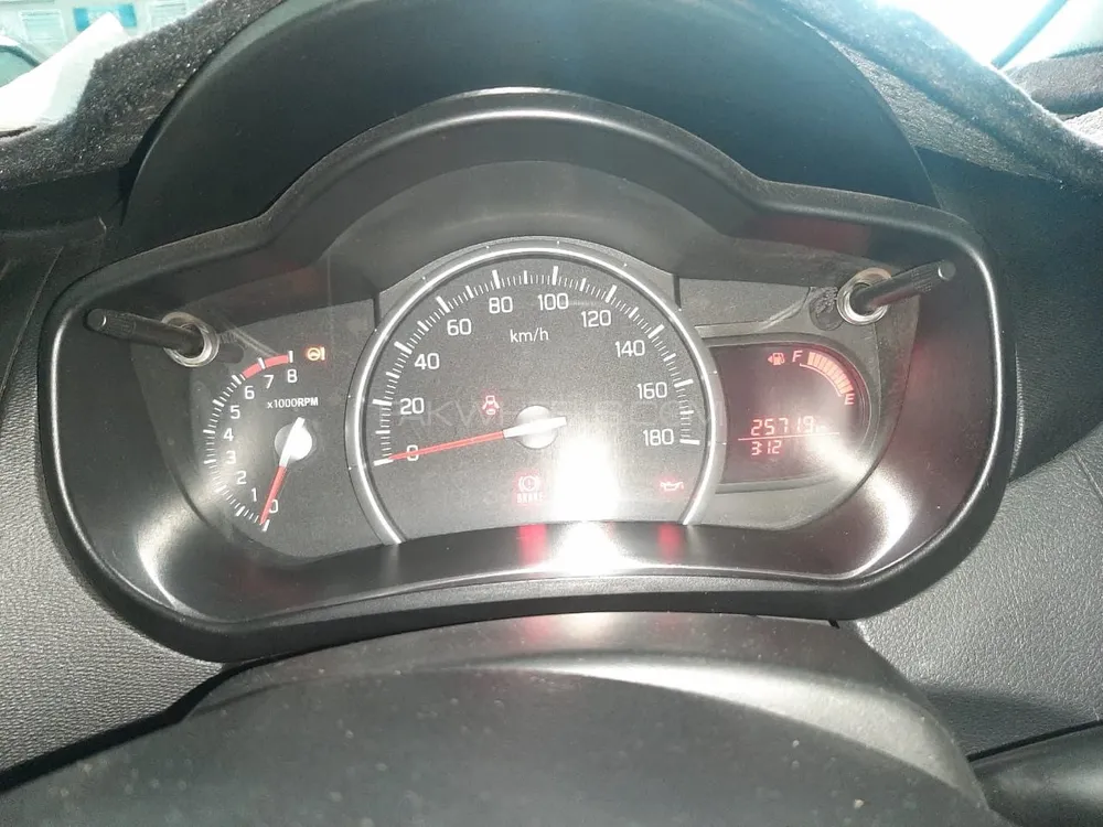 Suzuki Cultus 2021 for Sale in Karachi Suzuki Cultus 2021 for Sale in Karachi Image-6