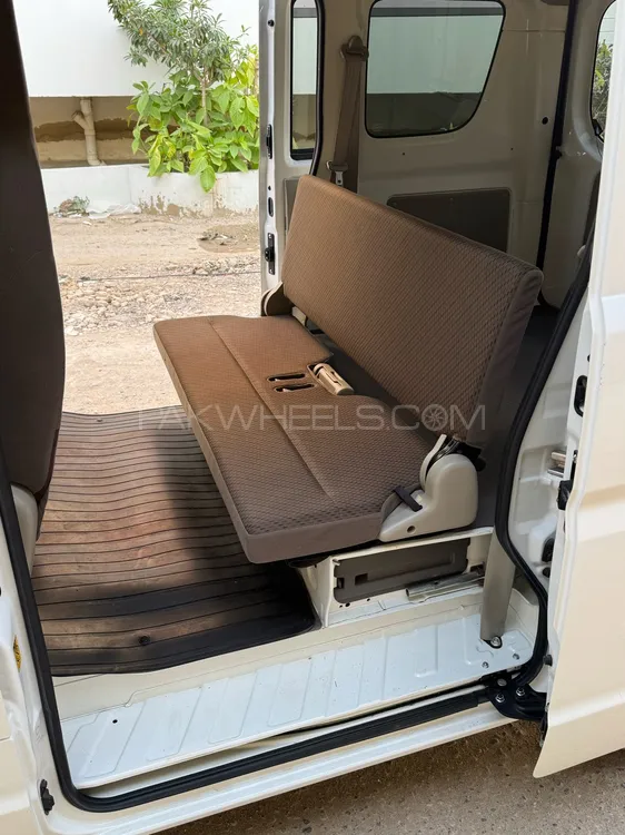 Mazda Scrum Van 2021 for Sale in Karachi Mazda Scrum Van 2021 for Sale in Karachi Image-6