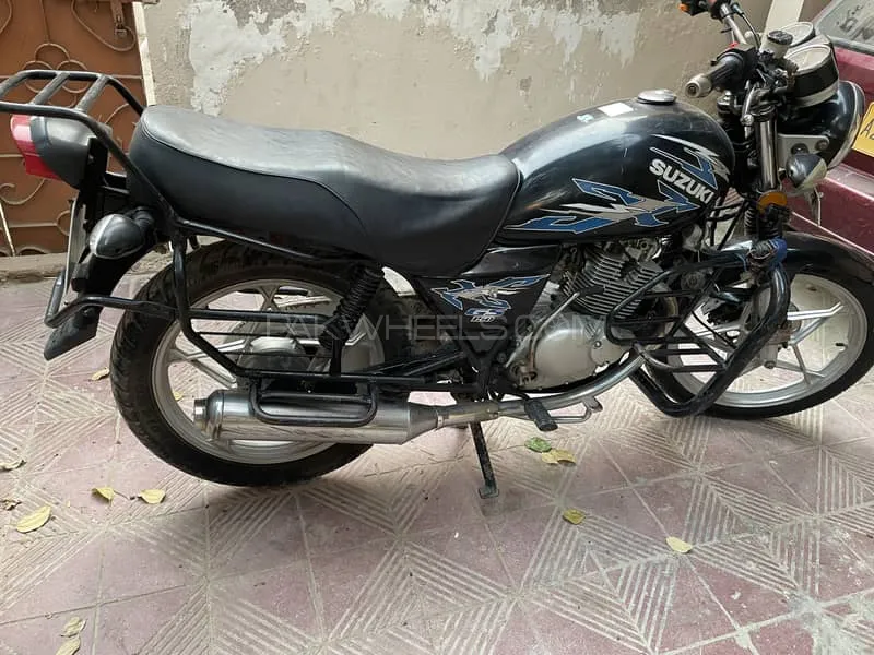 Suzuki GS 150 2017 for Sale Suzuki GS 150 2017 for Sale Image-3