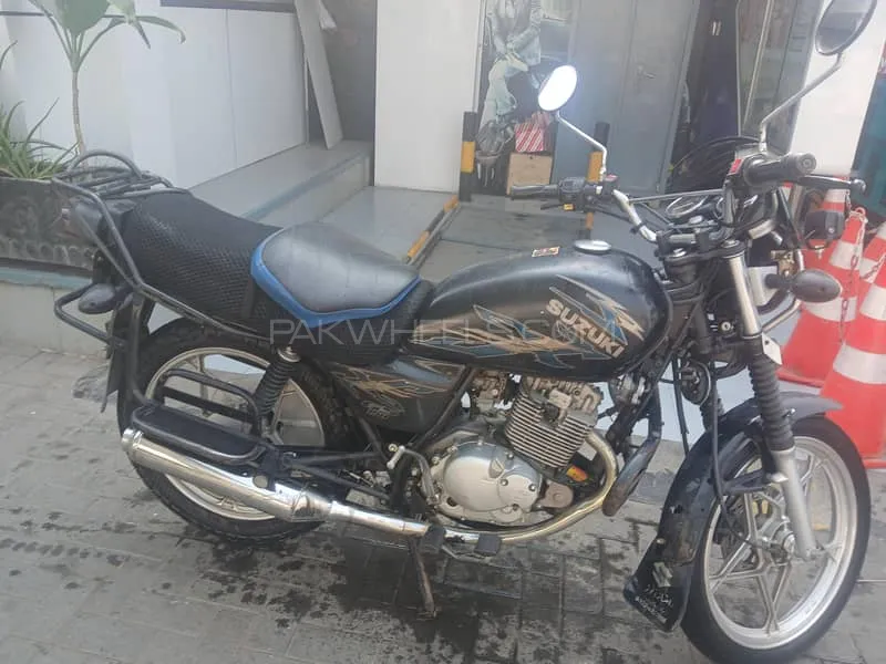 Suzuki GS 150 SE 2022 for Sale Suzuki GS 150 SE 2022 for Sale Image-7