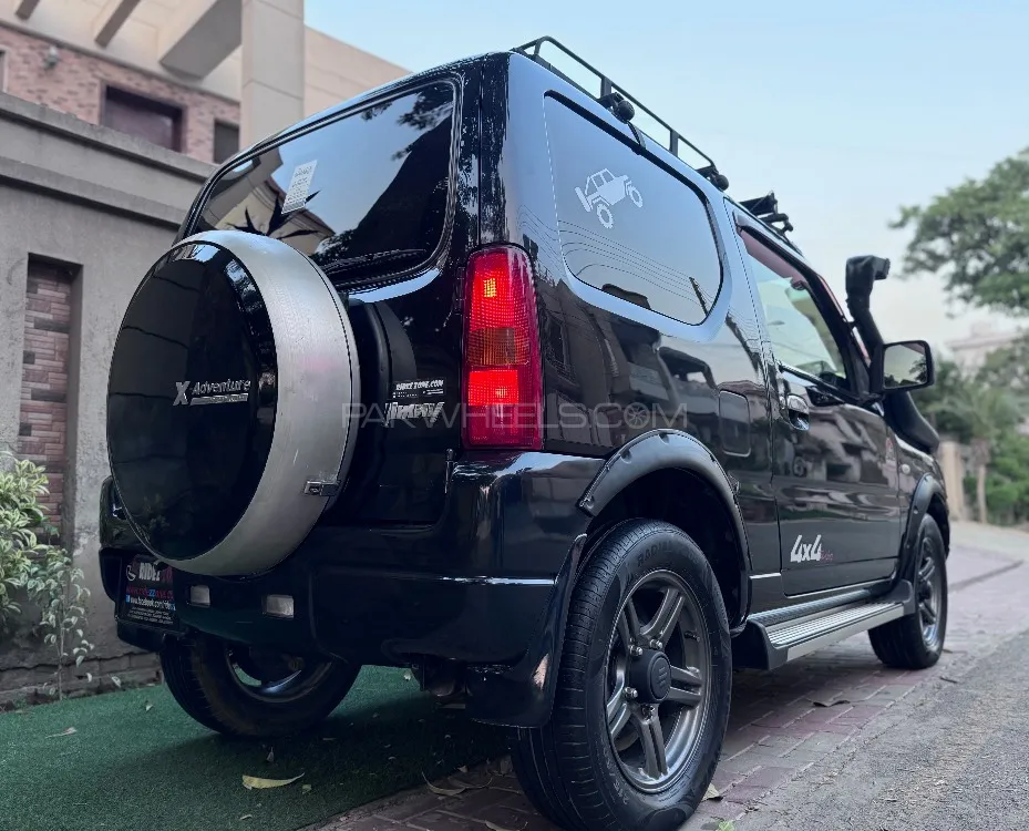 Suzuki Jimny 2012 for Sale in Lahore Suzuki Jimny 2012 for Sale in Lahore Image-4