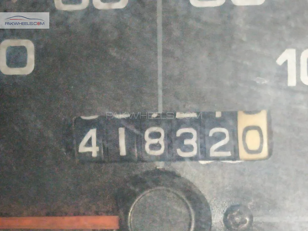 Suzuki Mehran 2010 for Sale in Peshawar Suzuki Mehran 2010 for Sale in Peshawar Image-8