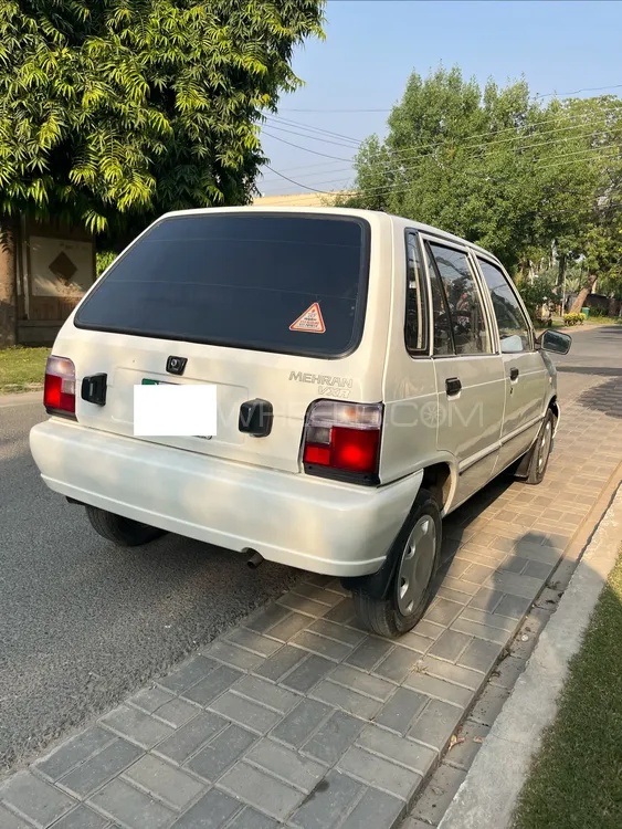 Suzuki Mehran 2017 for Sale in Lahore Suzuki Mehran 2017 for Sale in Lahore Image-4