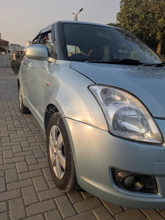 Suzuki Swift 2010 for Sale in Islamabad Suzuki Swift 2010 for Sale in Islamabad Image-2