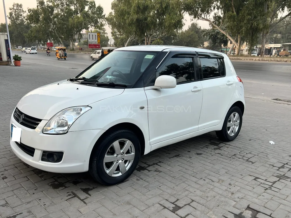 Suzuki Swift 2012 for Sale in Islamabad Suzuki Swift 2012 for Sale in Islamabad Image-2