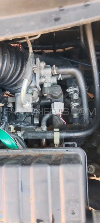 Suzuki Swift 2015 for Sale in Karachi Suzuki Swift 2015 for Sale in Karachi Image-3