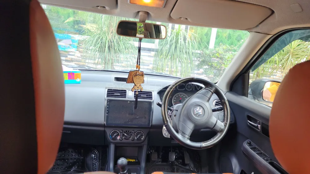 Suzuki Swift 2015 for Sale in Abbottabad Suzuki Swift 2015 for Sale in Abbottabad Image-5