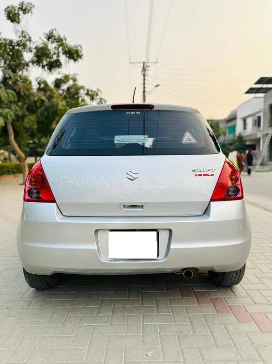 Suzuki Swift 2018 for Sale in Lahore Suzuki Swift 2018 for Sale in Lahore Image-5