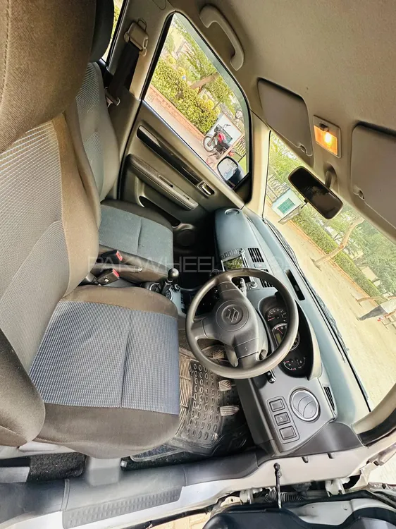 Suzuki Swift 2018 for Sale in Lahore Suzuki Swift 2018 for Sale in Lahore Image-10