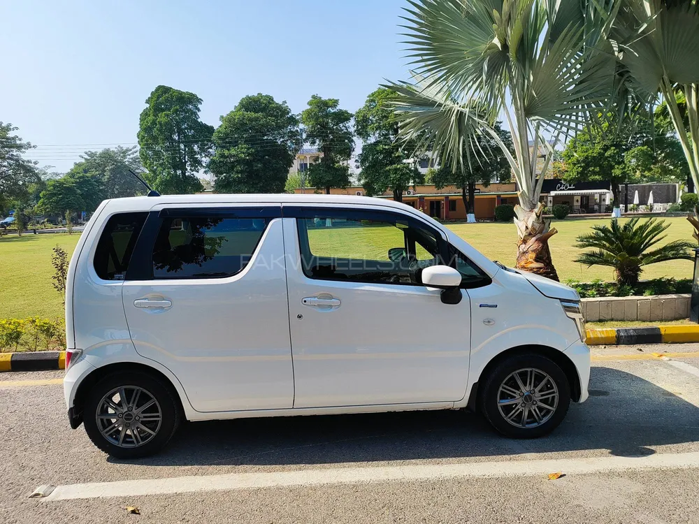 Suzuki Wagon R 2022 for Sale in Rawalpindi Suzuki Wagon R 2022 for Sale in Rawalpindi Image-2