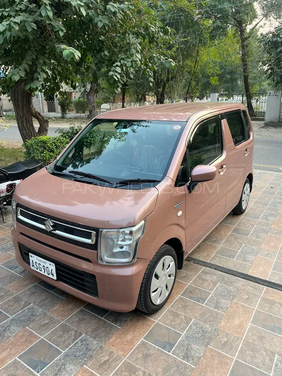 Suzuki Wagon R 2023 for Sale in Lahore Suzuki Wagon R 2023 for Sale in Lahore Image-3