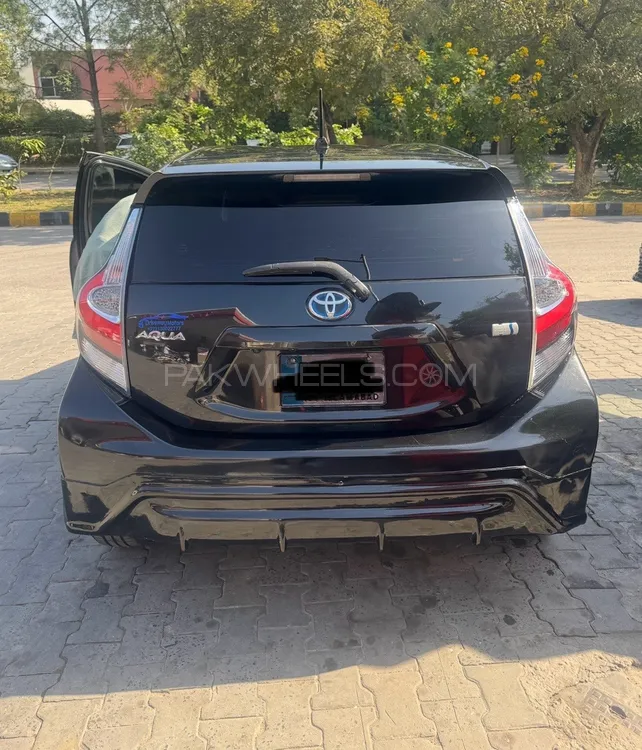 Toyota Aqua 2018 for Sale in Peshawar Toyota Aqua 2018 for Sale in Peshawar Image-4