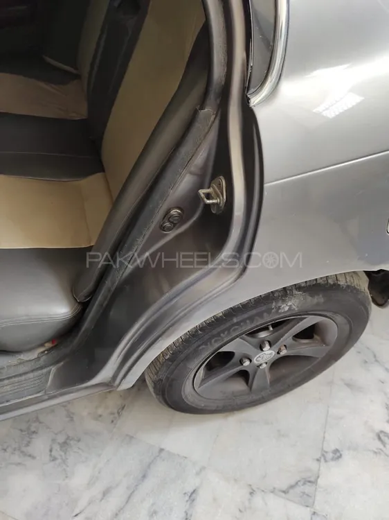 Toyota Corolla 2000 for Sale in Shahpur Saddar Toyota Corolla 2000 for Sale in Shahpur Saddar Image-10