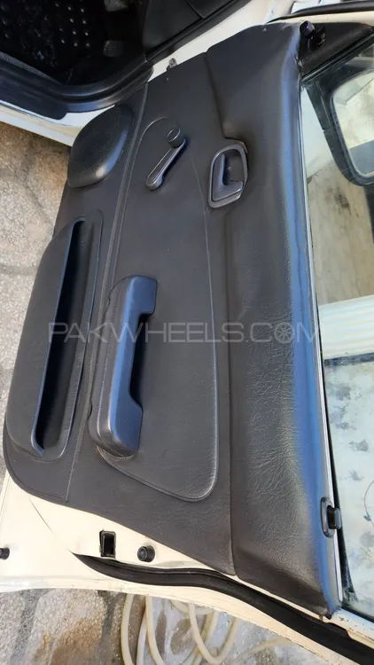 Toyota Corolla 2000 for Sale in Rawalpindi Toyota Corolla 2000 for Sale in Rawalpindi Image-4