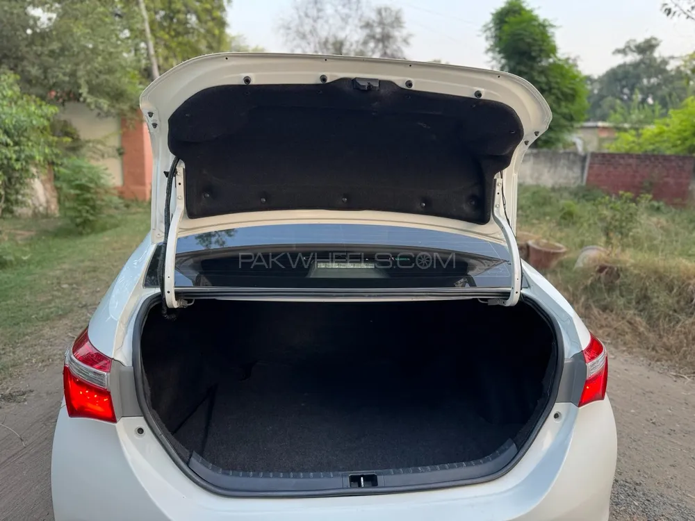 Toyota Corolla 2016 for Sale in Sargodha Toyota Corolla 2016 for Sale in Sargodha Image-7