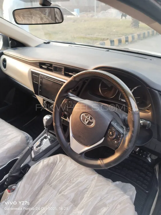 Toyota Corolla 2018 for Sale in Gujranwala Toyota Corolla 2018 for Sale in Gujranwala Image-9