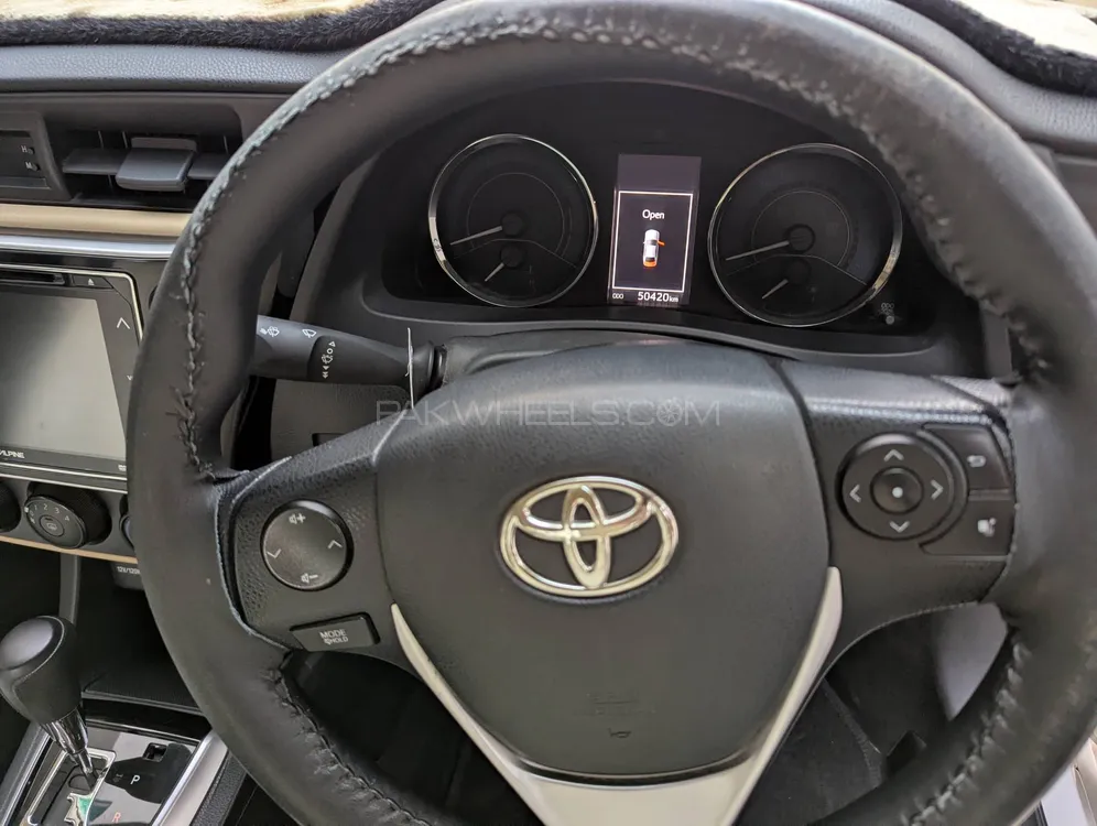 Toyota Corolla 2018 for Sale in Karachi Toyota Corolla 2018 for Sale in Karachi Image-11