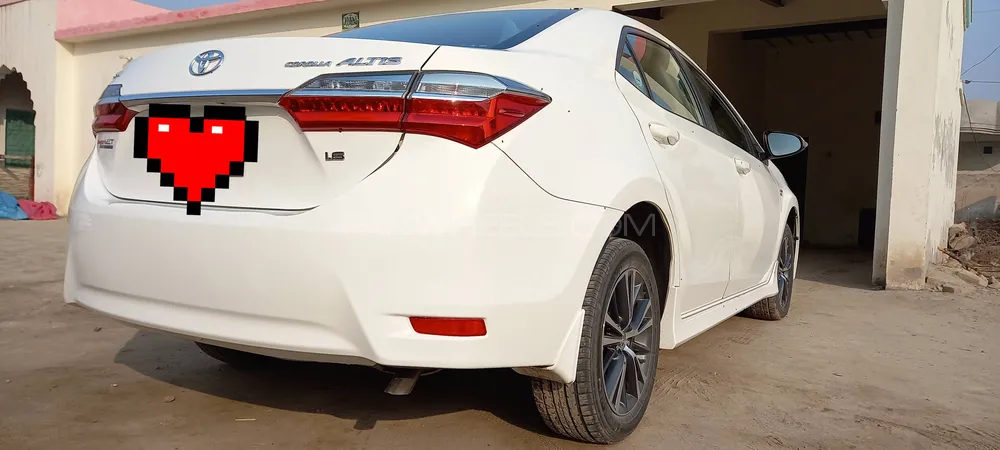 Toyota Corolla 2020 for Sale in Muzaffar Gargh Toyota Corolla 2020 for Sale in Muzaffar Gargh Image-15