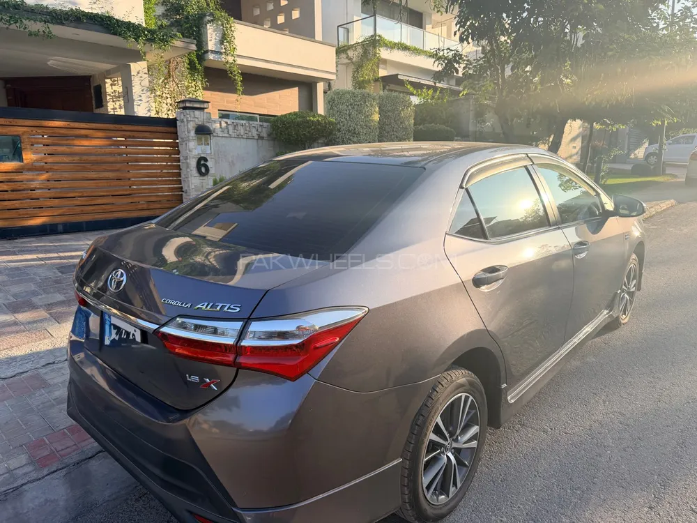 Toyota Corolla 2021 for Sale in Islamabad Toyota Corolla 2021 for Sale in Islamabad Image-3