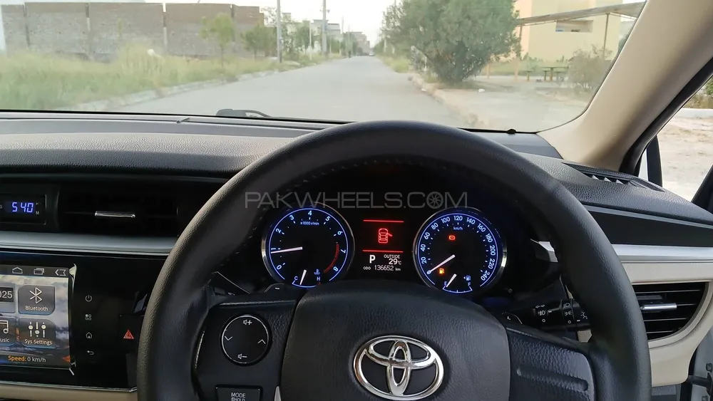 Toyota Corolla 2015 for Sale in Swabi Toyota Corolla 2015 for Sale in Swabi Image-7