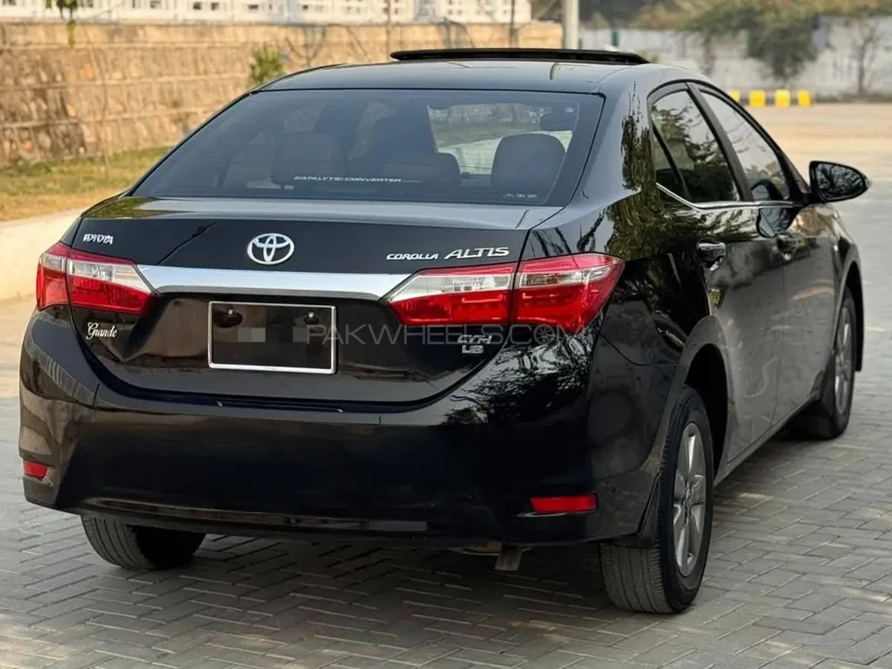 Toyota Corolla 2016 for Sale in Lahore Toyota Corolla 2016 for Sale in Lahore Image-4