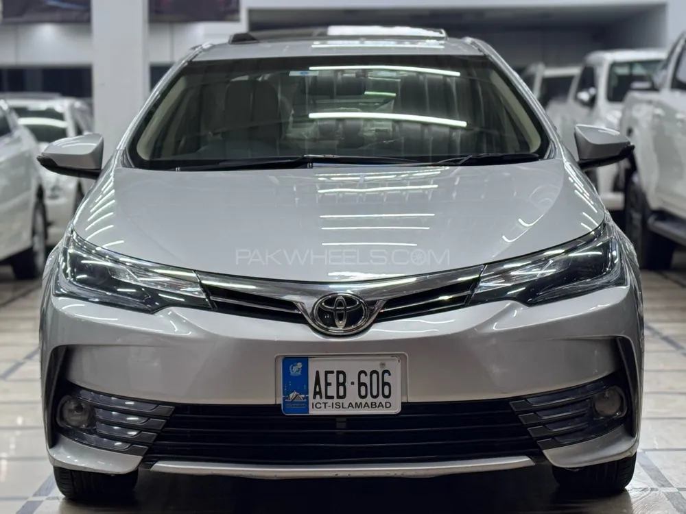 Toyota Corolla 2017 for Sale in Peshawar Toyota Corolla 2017 for Sale in Peshawar Image-2