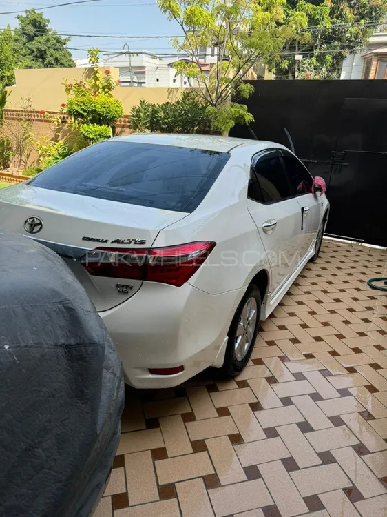 Toyota Corolla 2017 for Sale in Karachi Toyota Corolla 2017 for Sale in Karachi Image-2