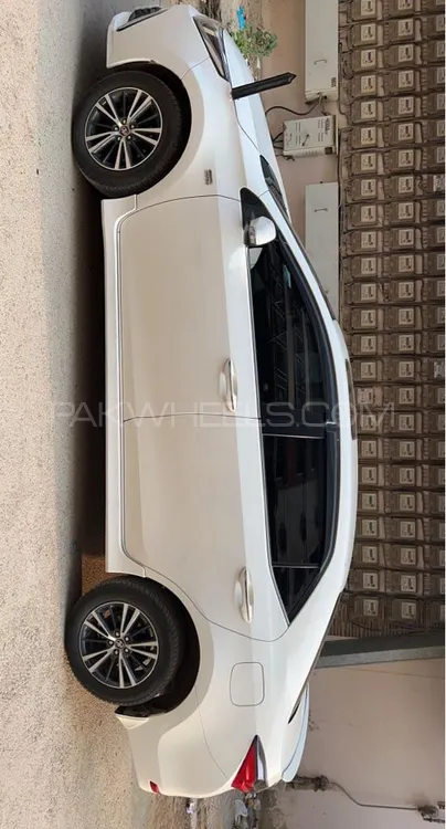 Toyota Corolla 2018 for Sale in Karachi Toyota Corolla 2018 for Sale in Karachi Image-6