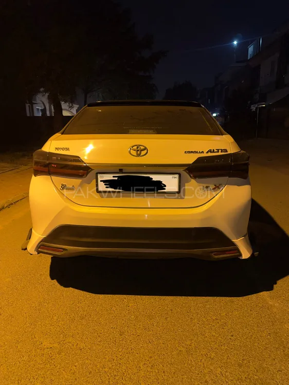 Toyota Corolla 2018 for Sale in Lahore Toyota Corolla 2018 for Sale in Lahore Image-2