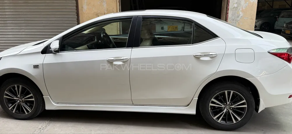 Toyota Corolla 2019 for Sale in Karachi Toyota Corolla 2019 for Sale in Karachi Image-6
