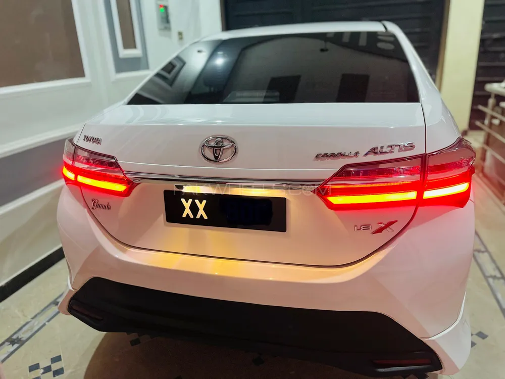 Toyota Corolla 2021 for Sale in Peshawar Toyota Corolla 2021 for Sale in Peshawar Image-8
