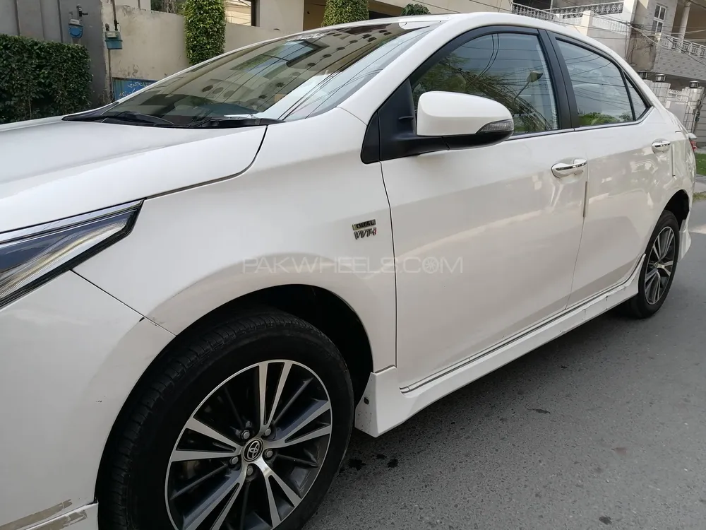 Toyota Corolla 2022 for Sale in Lahore Toyota Corolla 2022 for Sale in Lahore Image-3