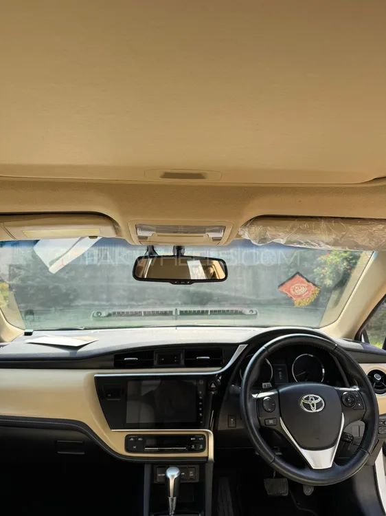 Toyota Corolla 2023 for Sale in Lahore Toyota Corolla 2023 for Sale in Lahore Image-10