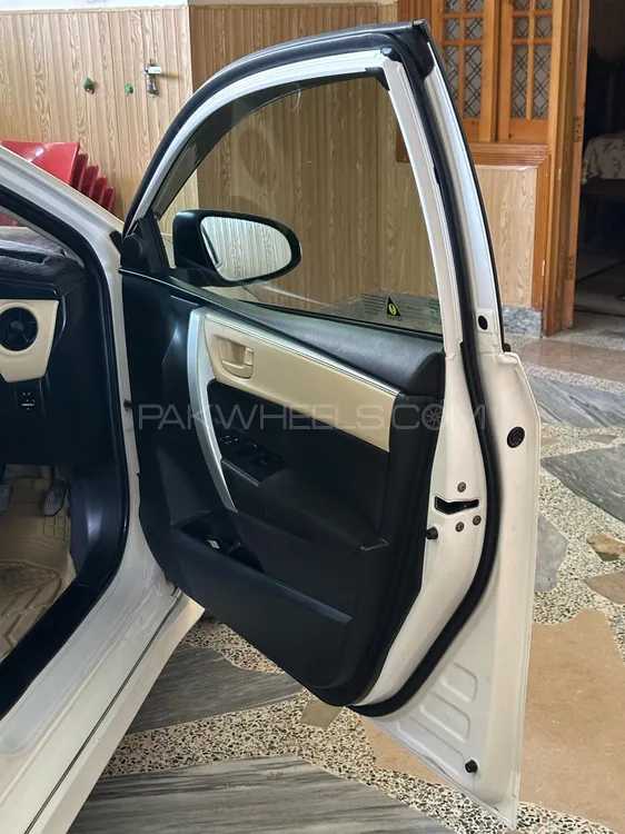 Toyota Corolla 2021 for Sale in Abbottabad Toyota Corolla 2021 for Sale in Abbottabad Image-18