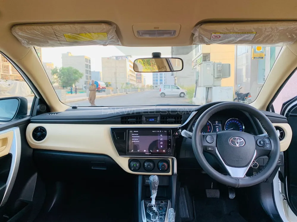 Toyota Corolla 2021 for Sale in Karachi Toyota Corolla 2021 for Sale in Karachi Image-7